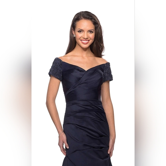 La Femme-NWOT 25996 Sheath Gown Dress - Picture 3 of 15